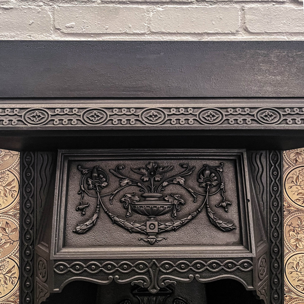 Victorian Antique Tiled Fireplace Insert | The Architectural Forum