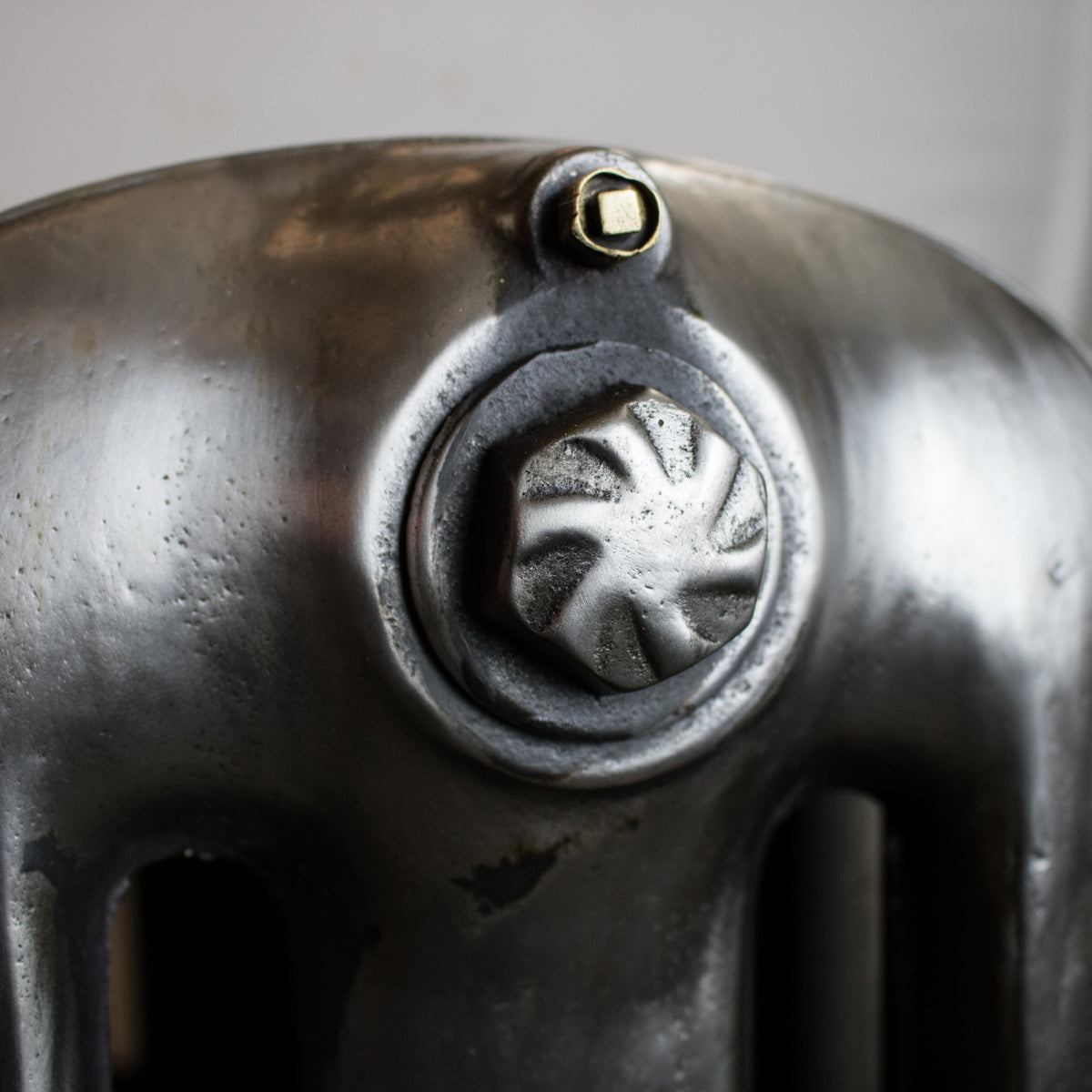 Antique Cast Iron Radiator | The Architectural Forum