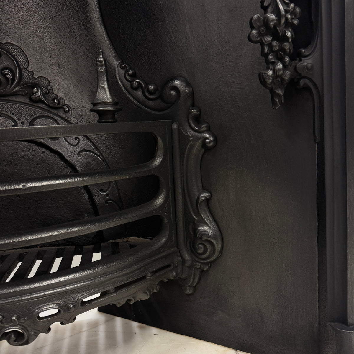 Antique Ornate Victorian Cast Iron Insert | The Architectural Forum