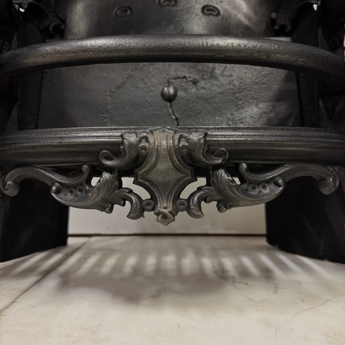 Antique Ornate Georgian Cast Iron Hob Grate Insert | The Architectural Forum