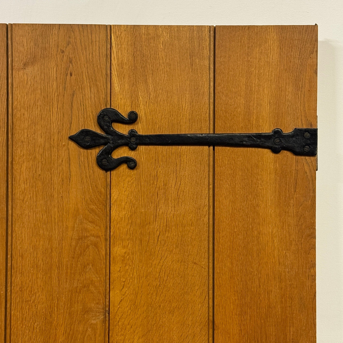 Antique Victorian Pine Latch Door - 191cm x 75.5cm x 2cm | The Architectural Forum