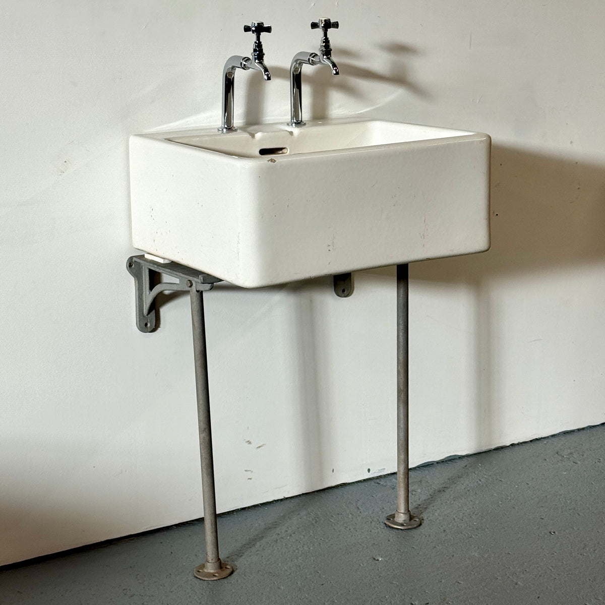 (Copy) Reclaimed C.P Hart Sink on Chrome Legs | The Architectural Forum