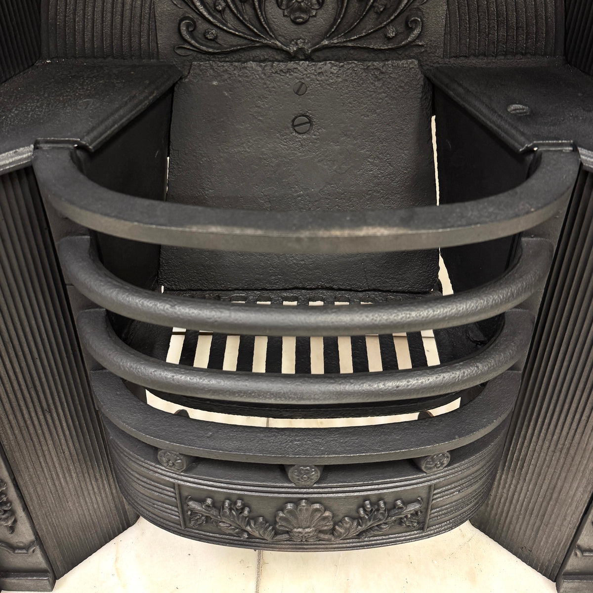 Antique Georgian Cast Iron Register Grate Fireplace | The Architectural Forum