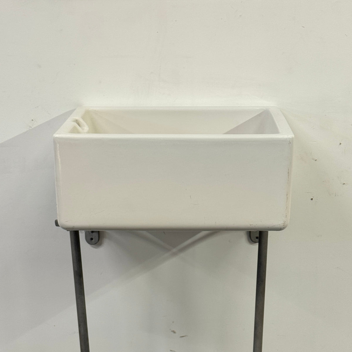 Reclaimed Wall-Mounted Basin Sink