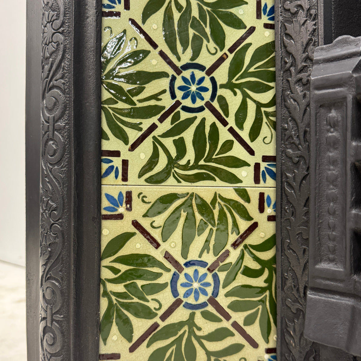 Antique Victorian Fireplace Insert With Josiah Wedgwood Tiles | The Architectural Forum