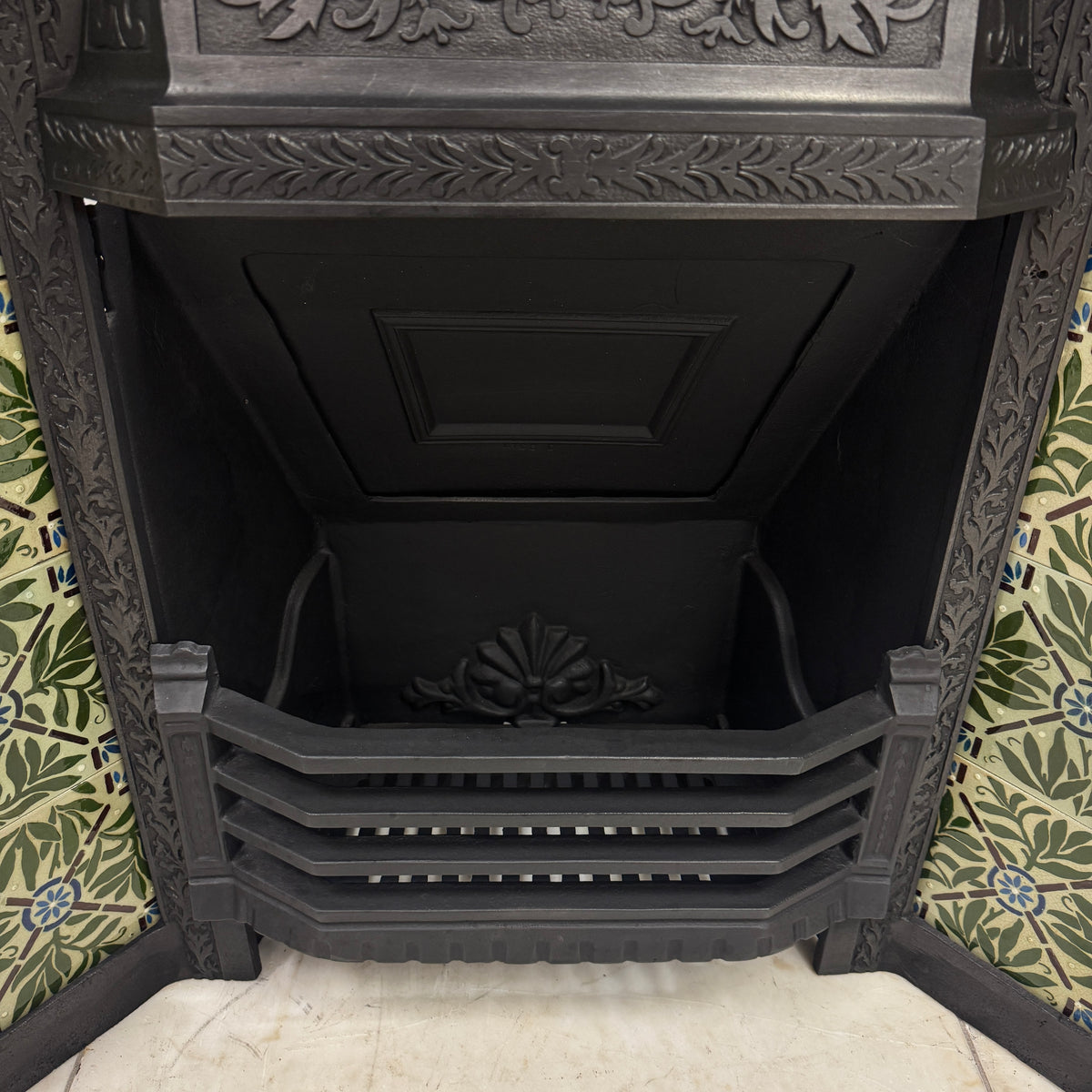Antique Victorian Fireplace Insert With Josiah Wedgwood Tiles | The Architectural Forum