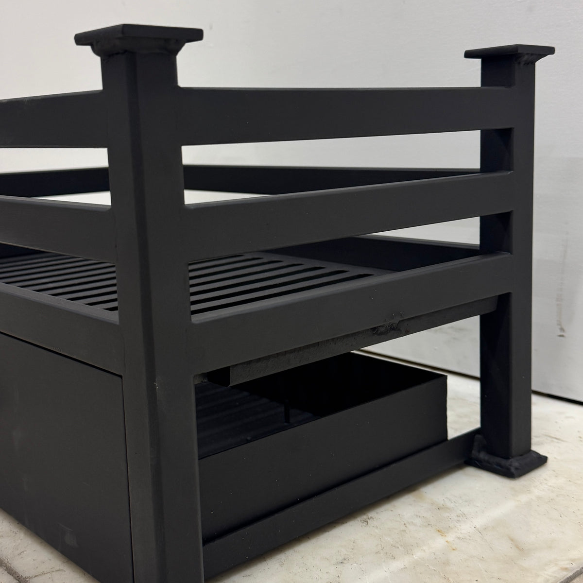 Reclaimed Cast Iron Fire Basket With Ash Pan