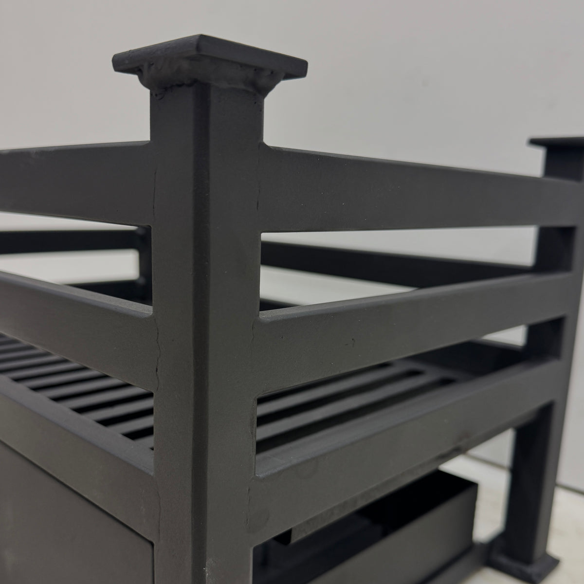 Reclaimed Cast Iron Fire Basket With Ash Pan