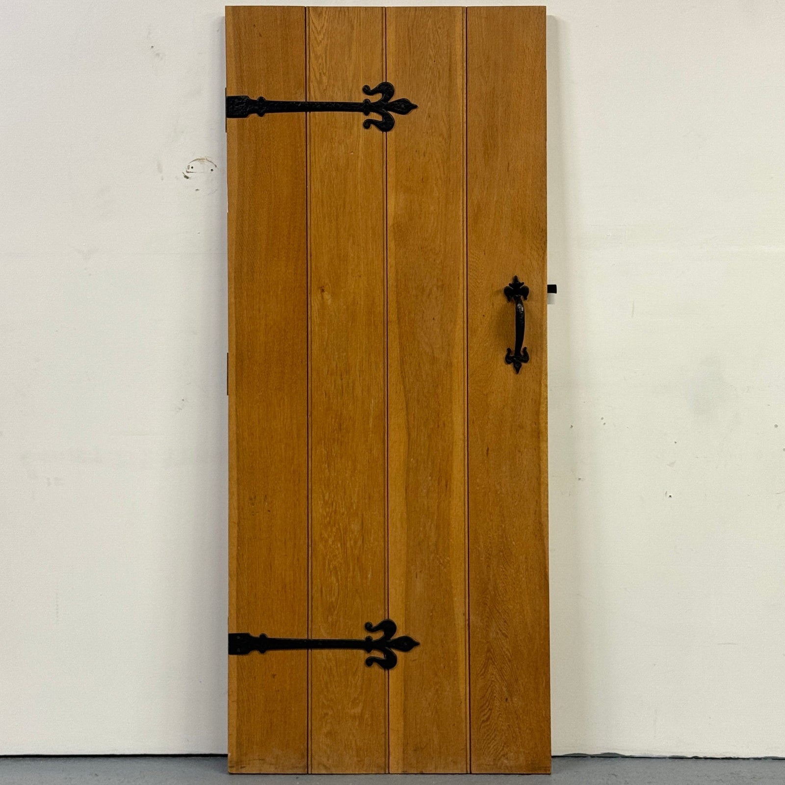 (Copy) (Copy) (Copy) (Copy) Antique Victorian Pine Latch Door - 191cm x 75.5cm x 2cm | The Architectural Forum