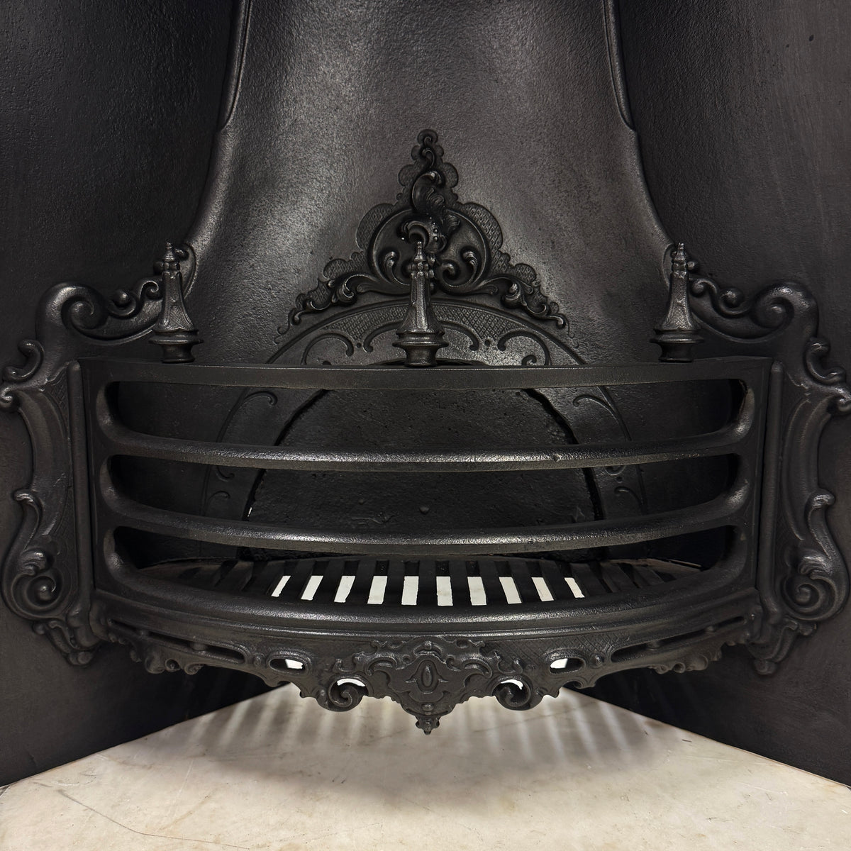 Antique Ornate Victorian Cast Iron Insert | The Architectural Forum