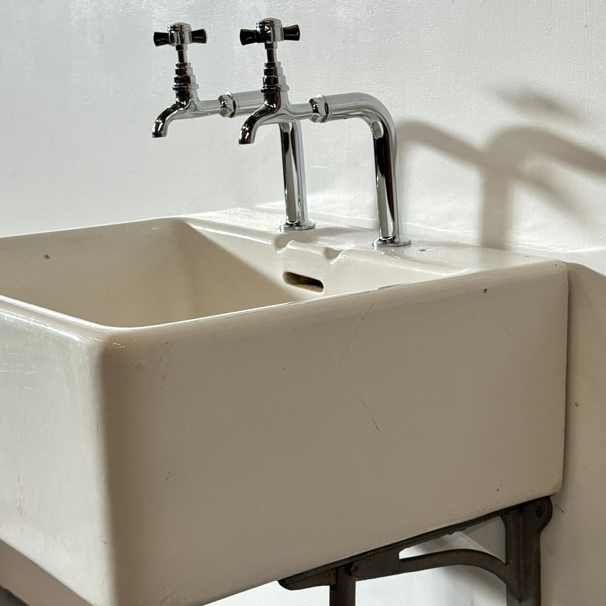 (Copy) Reclaimed C.P Hart Sink on Chrome Legs | The Architectural Forum