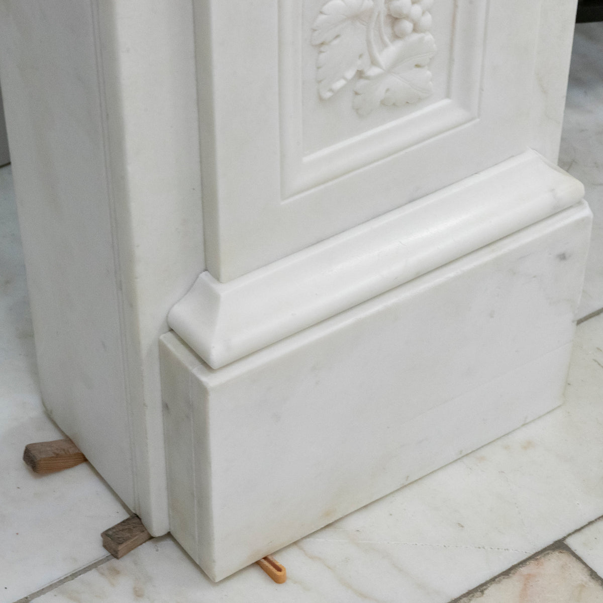 Imposing Victorian Statuary Marble Carved Corbel Chimneypiece | The Architectural Forum