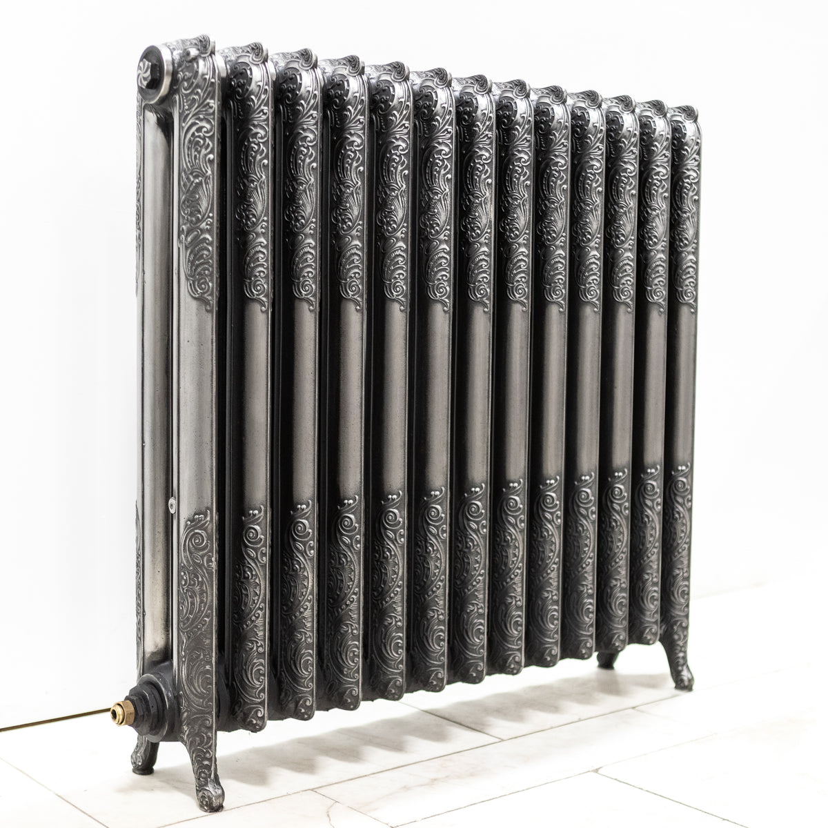 Antique Decorative Cast Iron Two Column Radiator (96cm T x 110cm L)