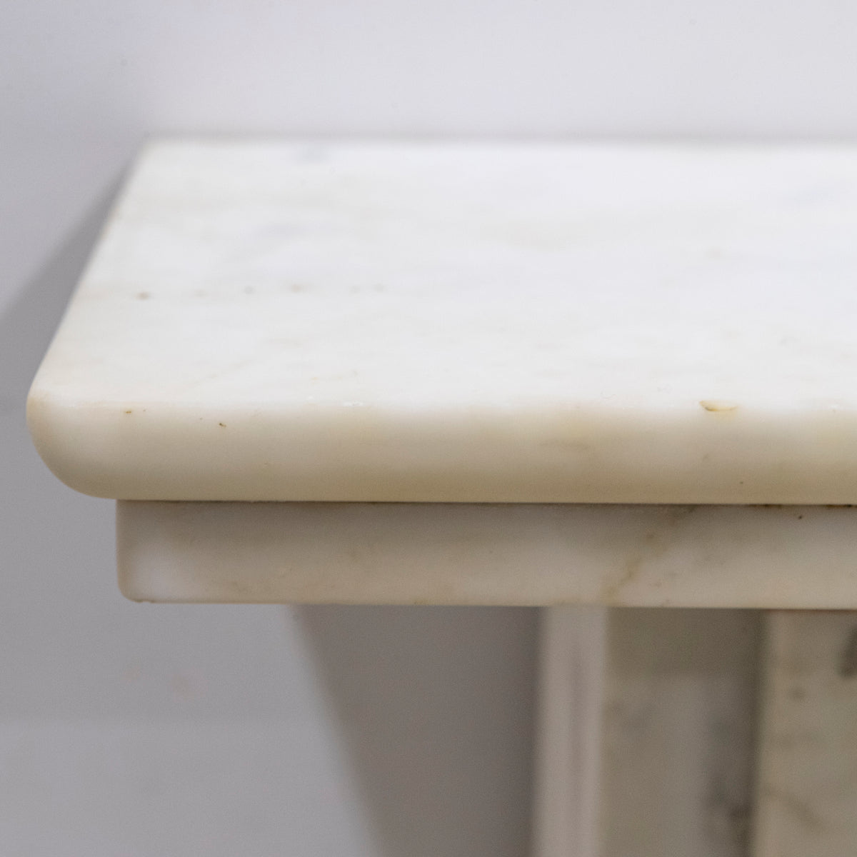 Antique Edwardian Marble Chimneypiece