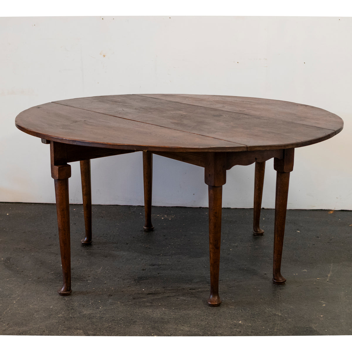 Reclaimed Georgian Style Gateleg Drop-Leaf Table | The Architectural Forum
