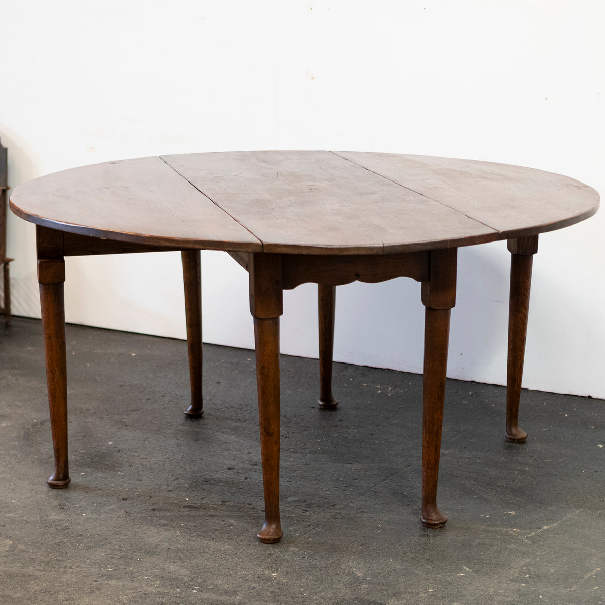 Reclaimed Georgian Style Gateleg Drop-Leaf Table | The Architectural Forum