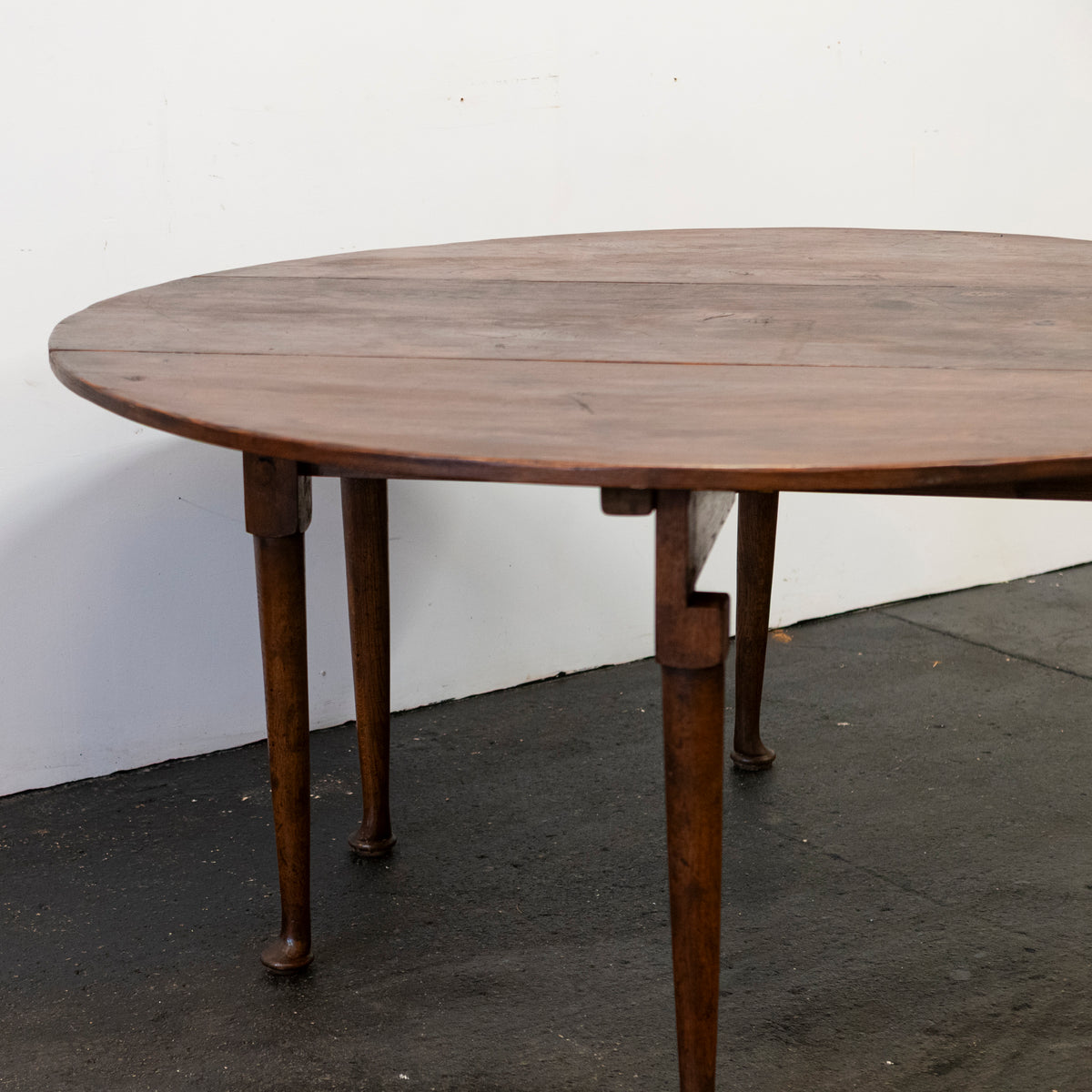 Reclaimed Georgian Style Gateleg Drop-Leaf Table | The Architectural Forum