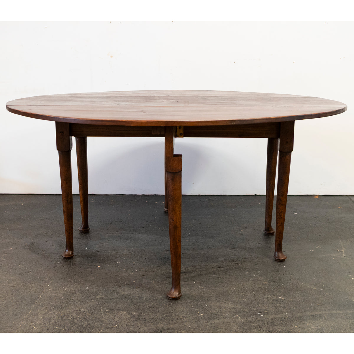 Reclaimed Georgian Style Gateleg Drop-Leaf Table | The Architectural Forum