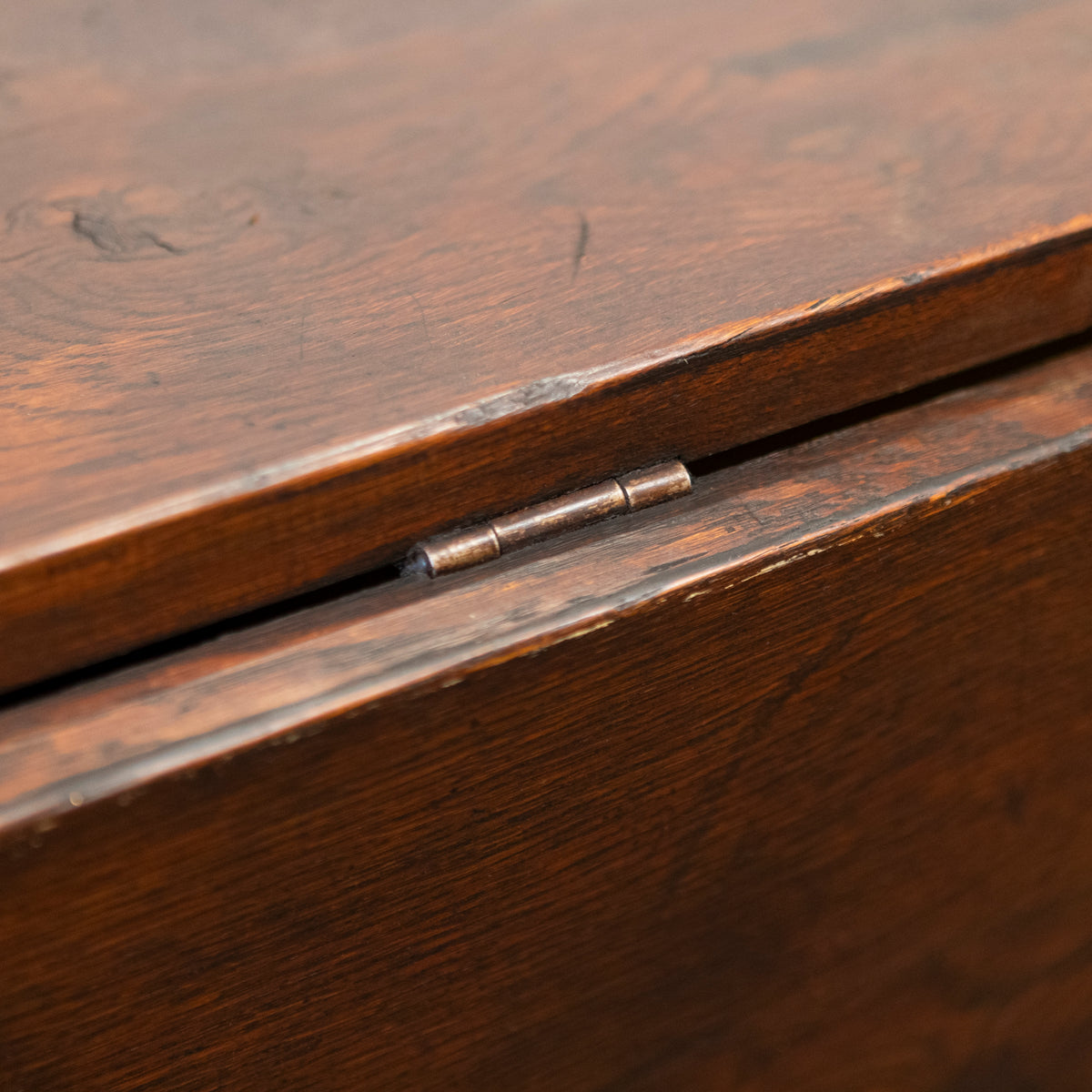 Reclaimed Georgian Style Gateleg Drop-Leaf Table | The Architectural Forum