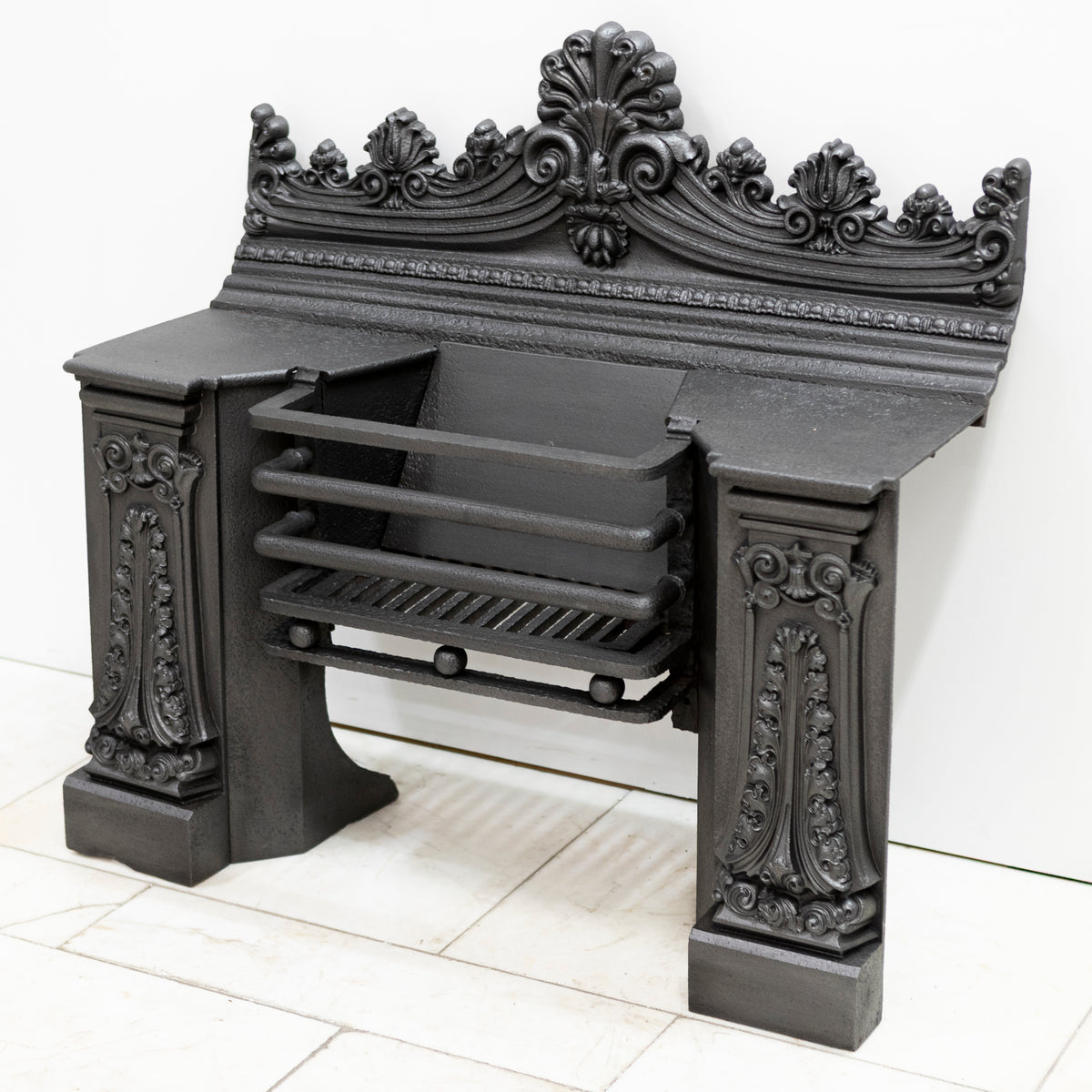 Antique Georgian Cast Iron Hob Grate | The Architectural Forum