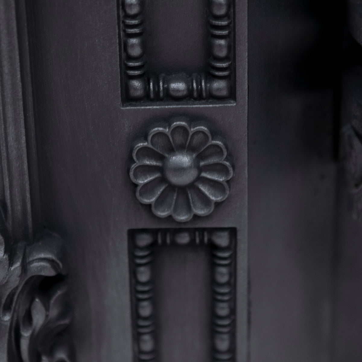 Antique Ornate Georgian Cast Iron Fireplace Insert | Register Grate