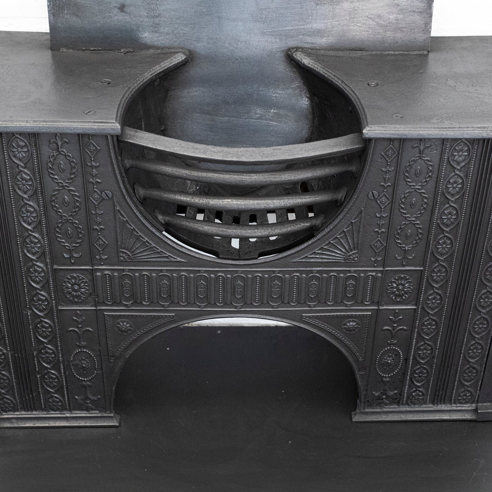 Antique Large Georgian Cast Iron Hob Grate | The Architectural Forum