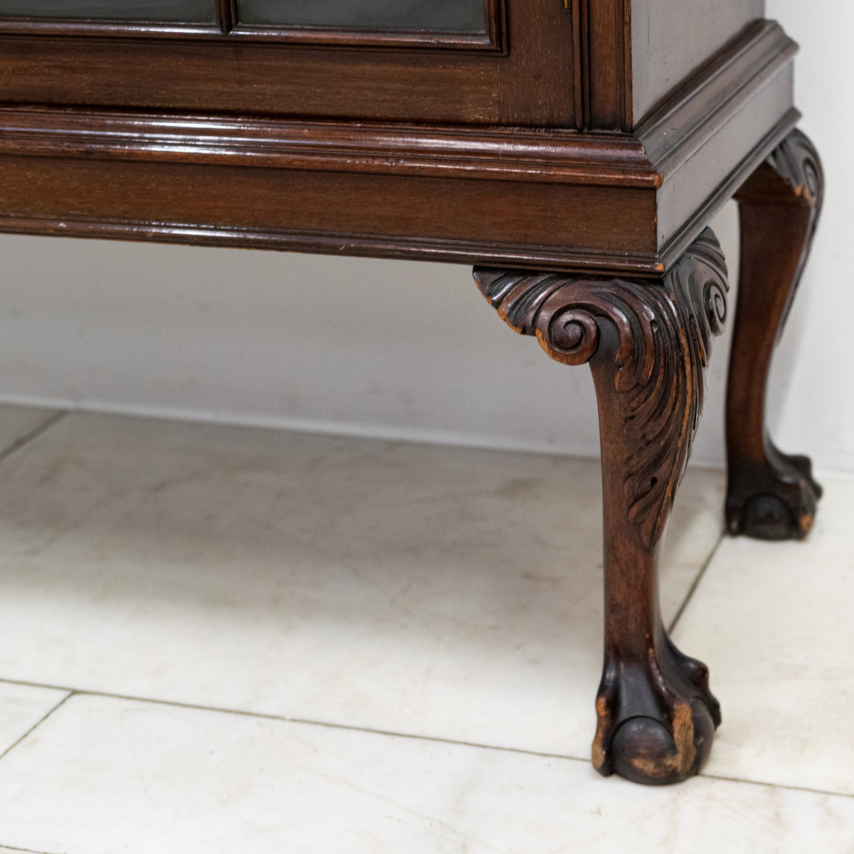 Antique Mahogany Display Cabinet with | The Architectural Forum