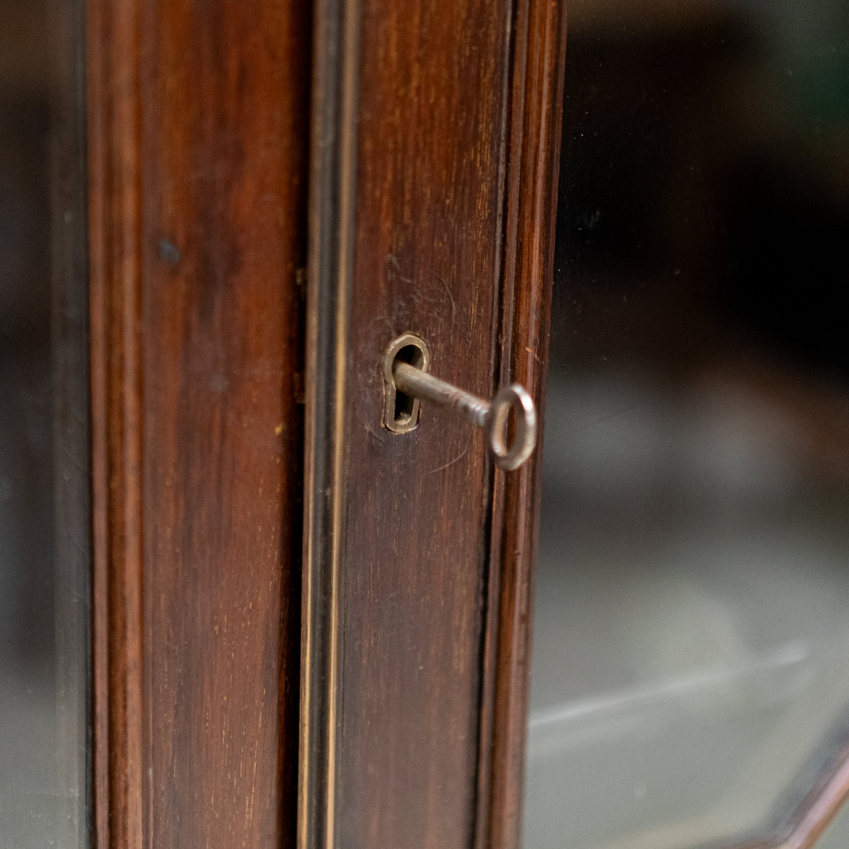 Antique Mahogany Display Cabinet with | The Architectural Forum