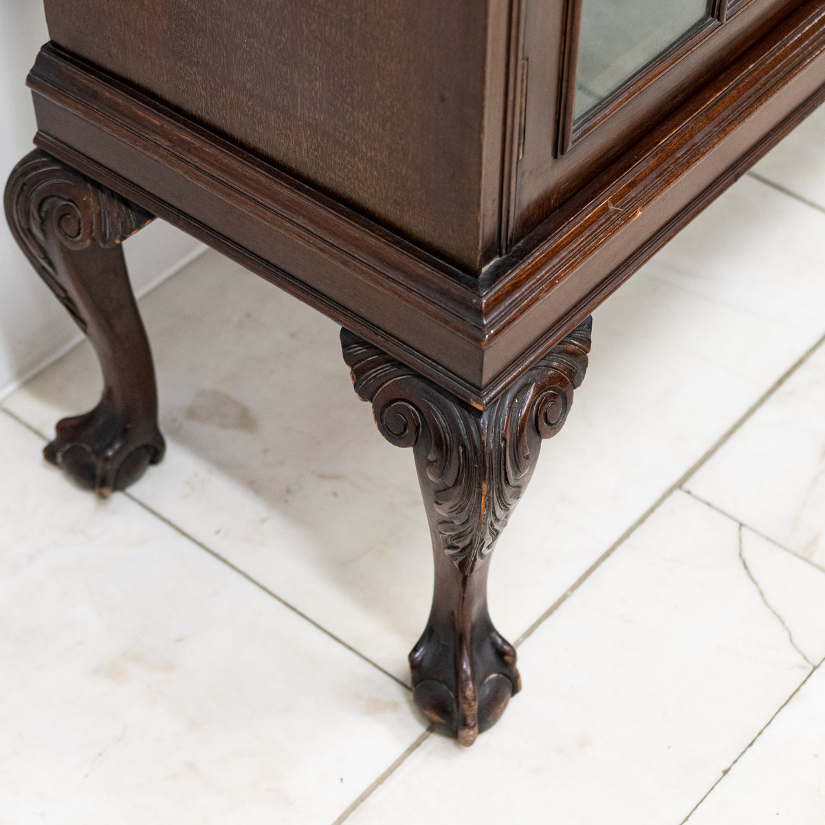 Antique Mahogany Display Cabinet with | The Architectural Forum