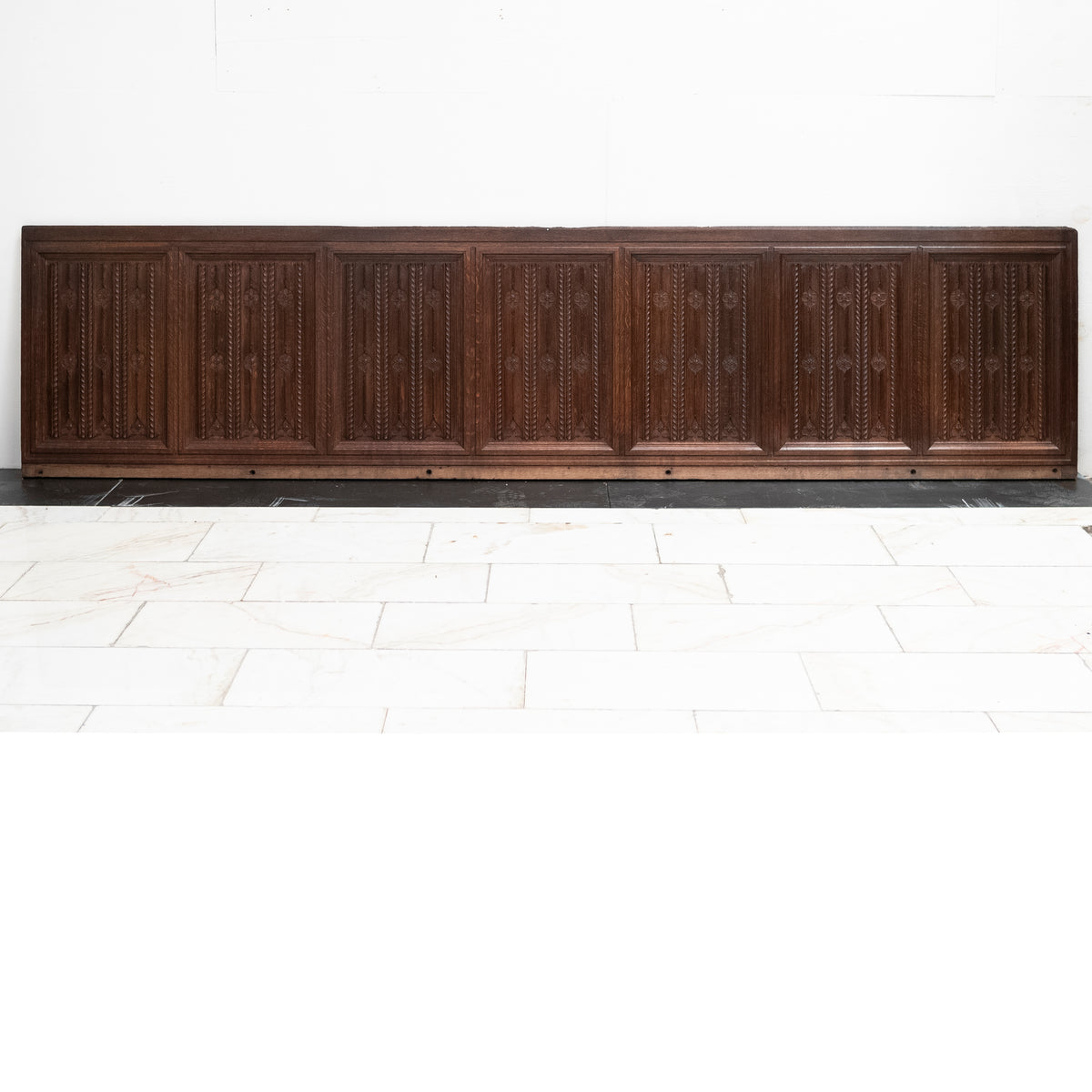 Antique Mid 19th Century Carved Linenfold Oak Panelling | The Architectural Forum