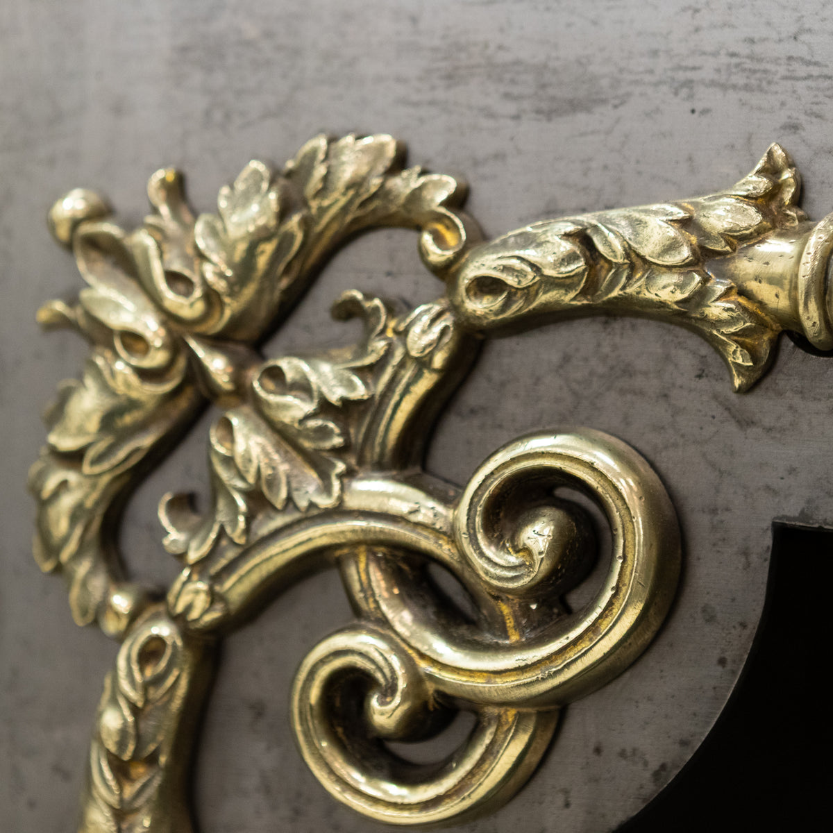 Antique Georgian Polished Hob Grate with Brass Mounts