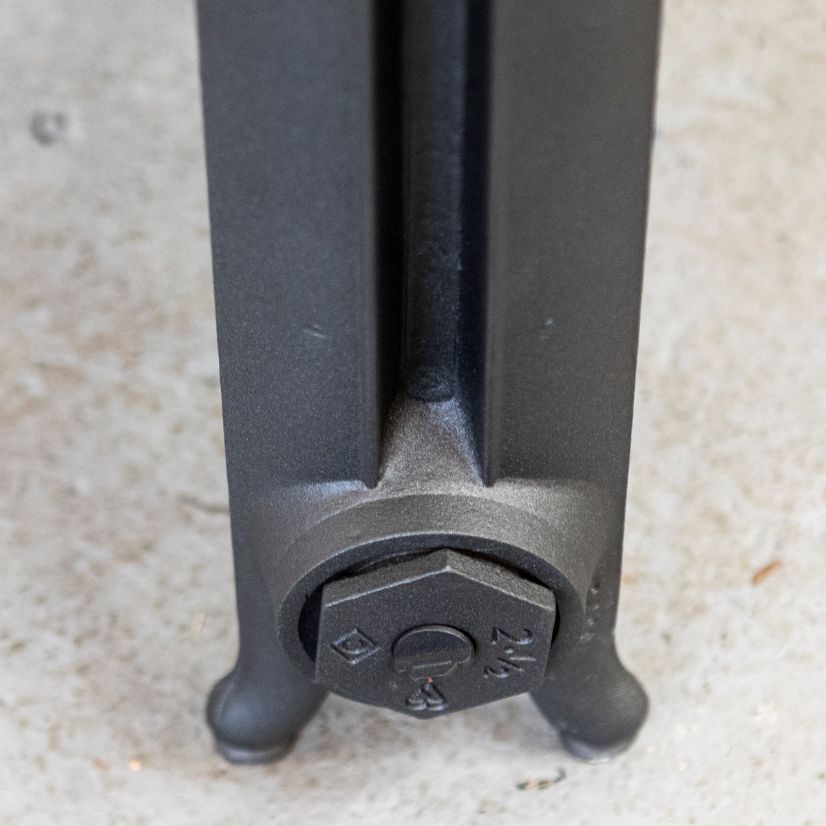 Antique Cast Iron Radiator | 10 Sections 80cm | The Architectural Forum