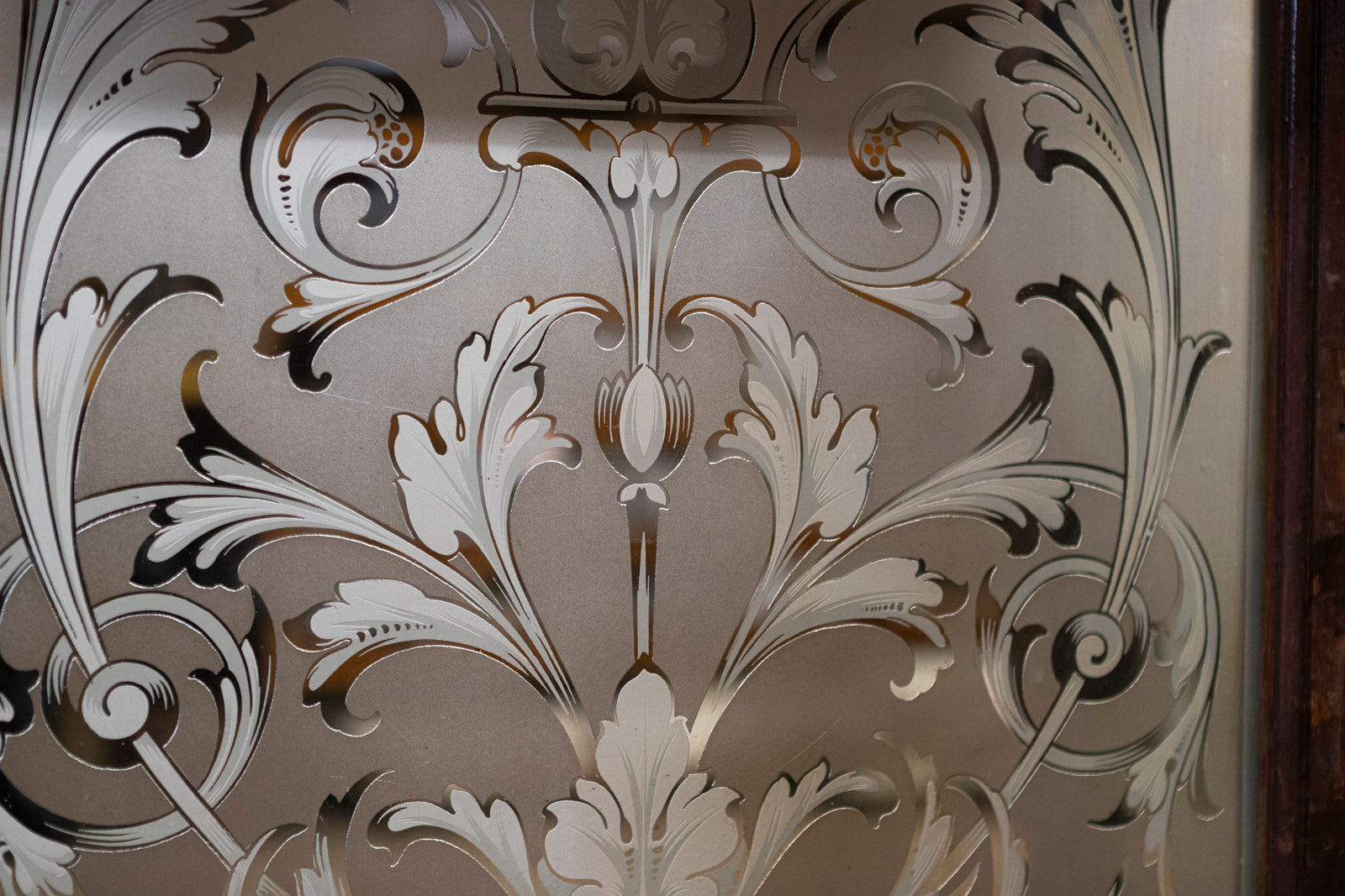 Antique Victorian Mahogany Back Bar | Backfitting with Etched Mirror | The Architectural Forum