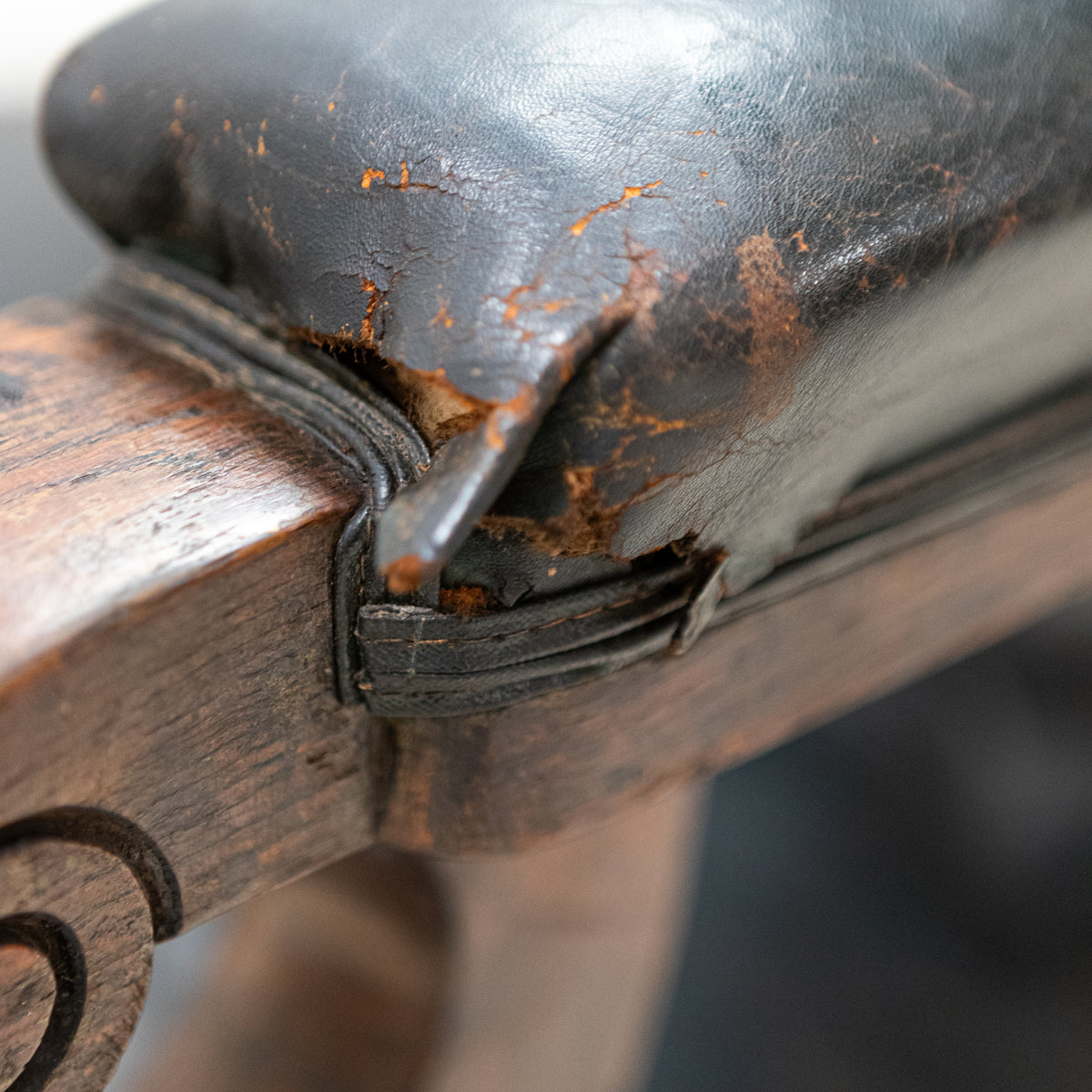 Antique Late Victorian Oak & Leather Library Chair