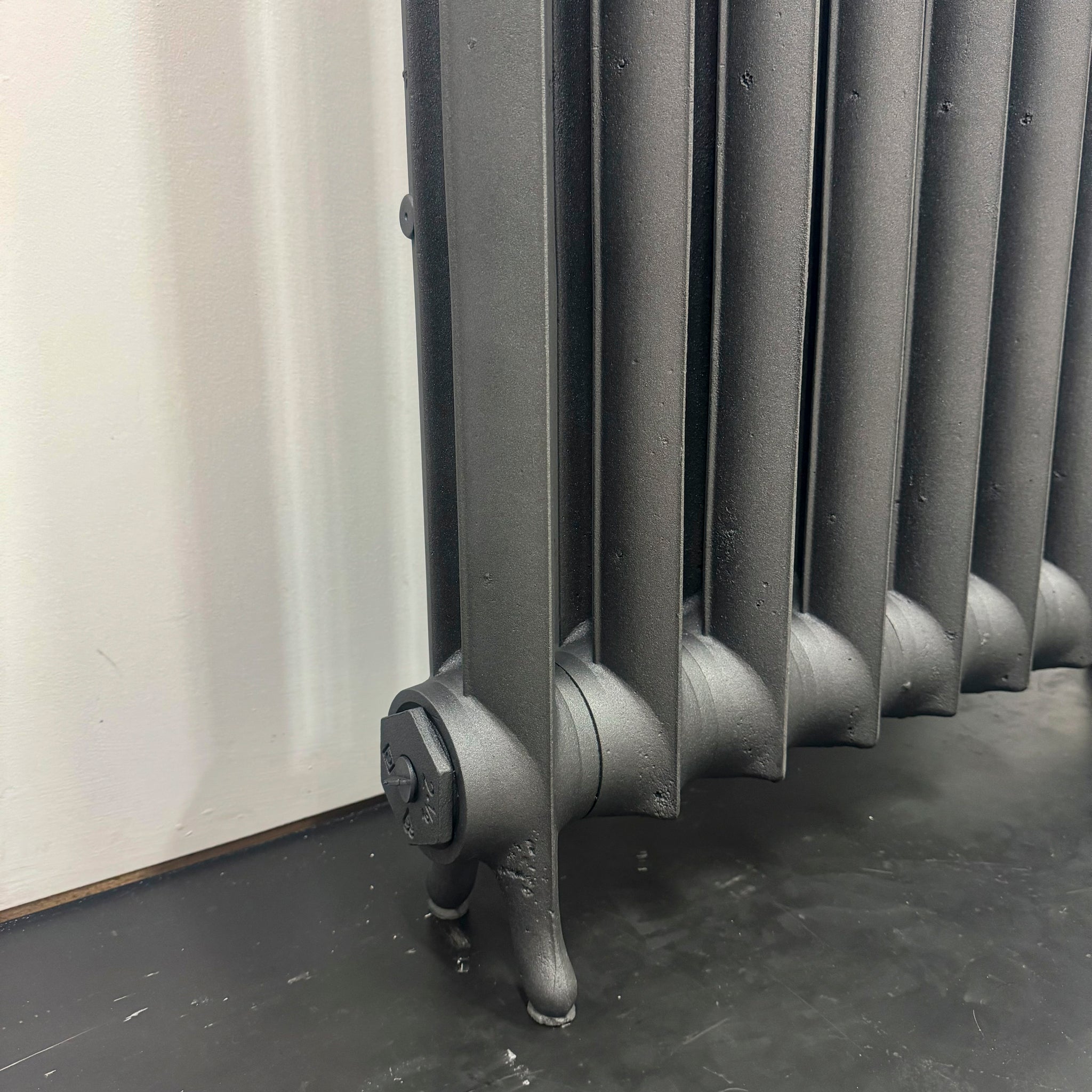 Antique Cast Iron Duchess Radiator - The Architectural Forum