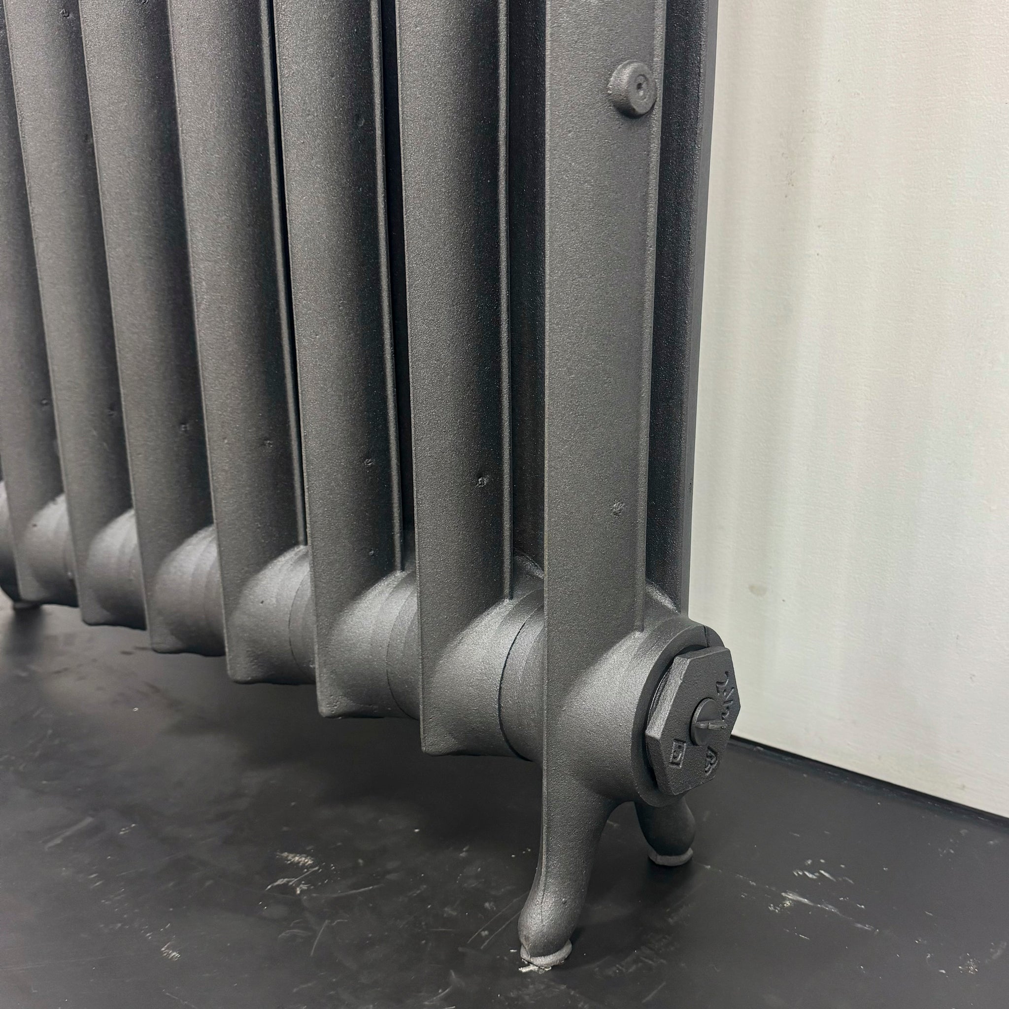 Antique Cast Iron Duchess Radiator - The Architectural Forum