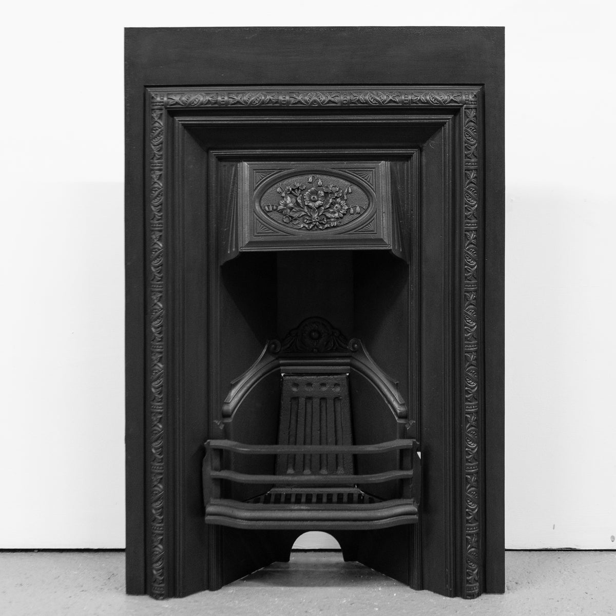 Antique Cast Iron Victorian Fireplace Insert
