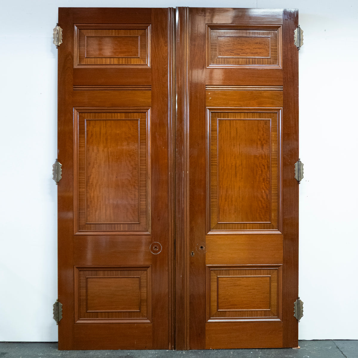 Oak & Mahogany Double Doors Reclaimed From Clothworkers' Company | The Architectural Forum