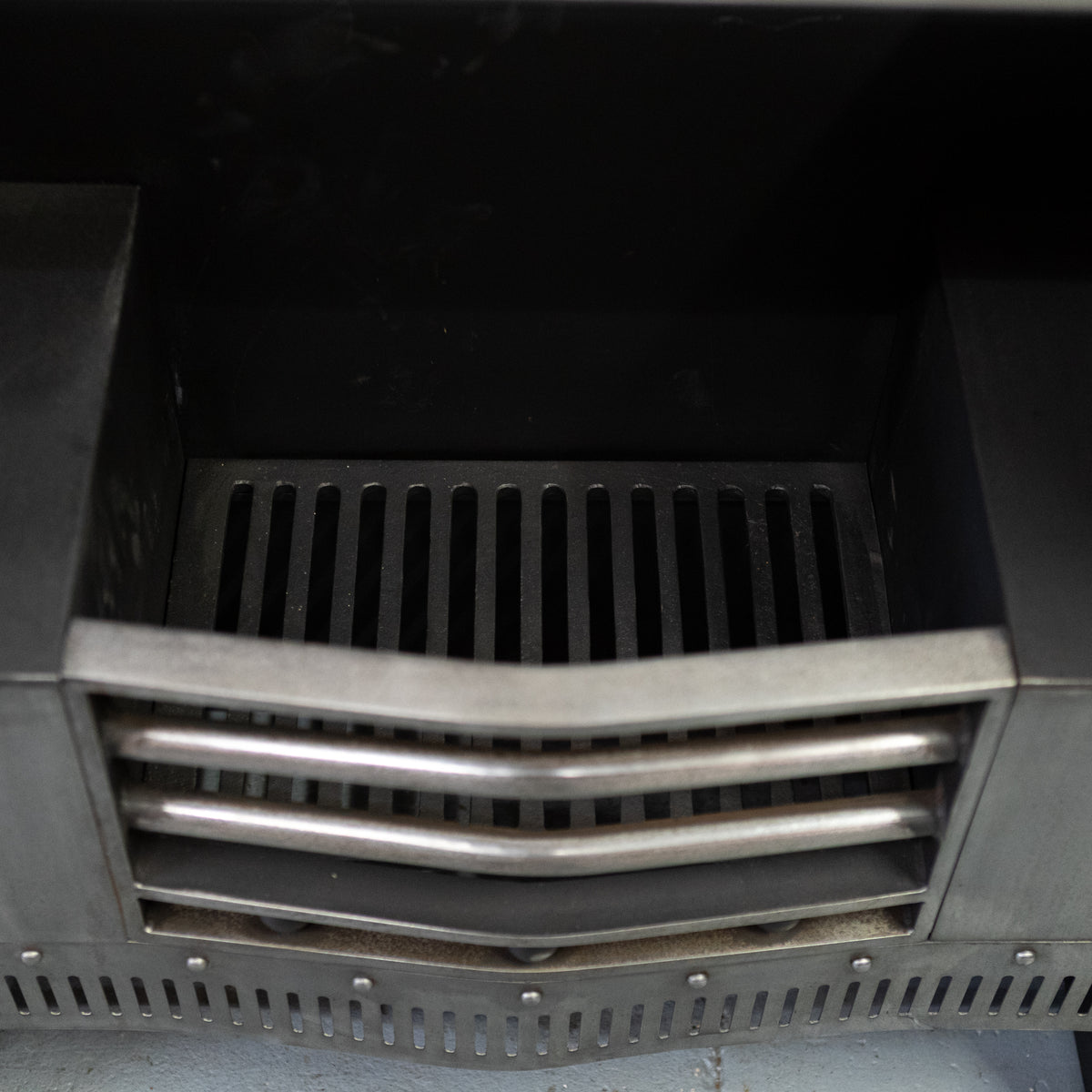 Reclaimed Georgian Style Register Grate | The Architectural Forum