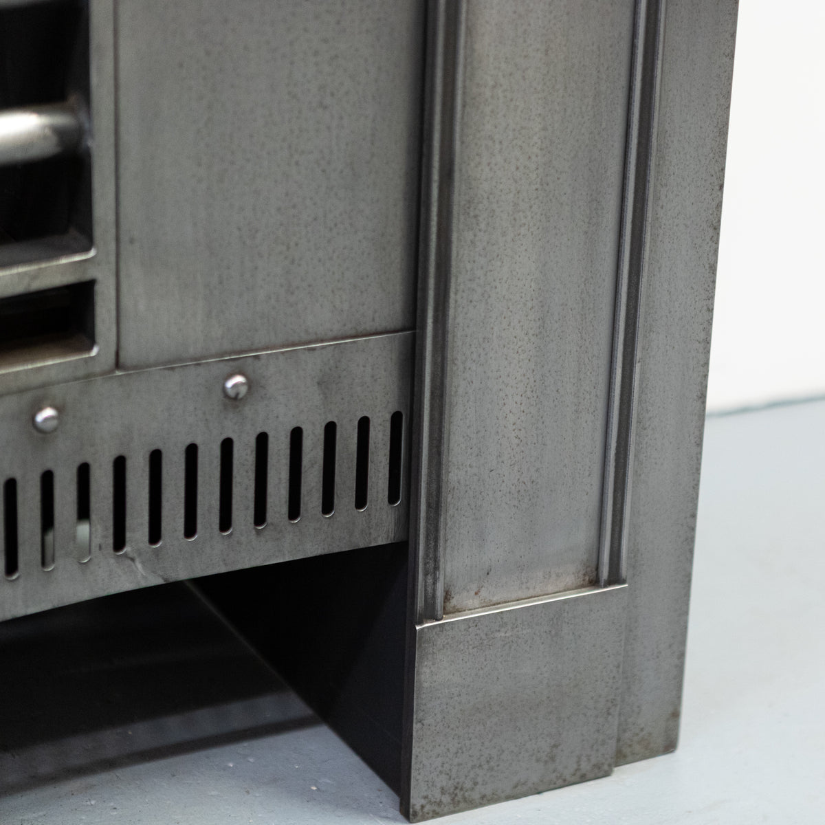 Reclaimed Georgian Style Register Grate | The Architectural Forum