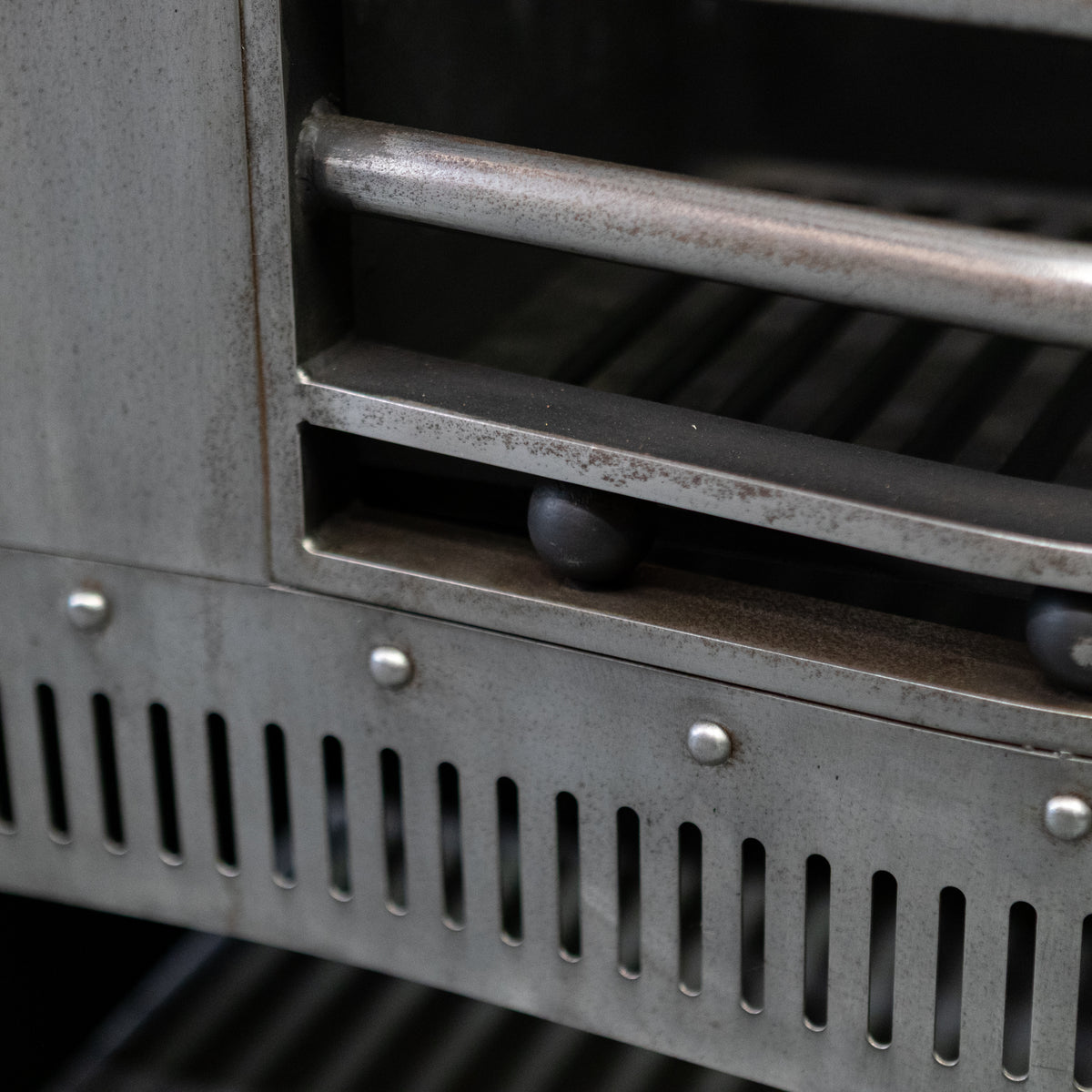 Reclaimed Georgian Style Register Grate | The Architectural Forum