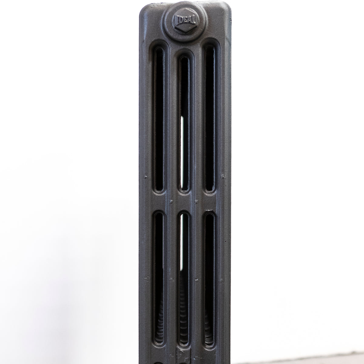 Antique Cast Iron Radiator | 19 Sections 108cm | The Architectural Forum