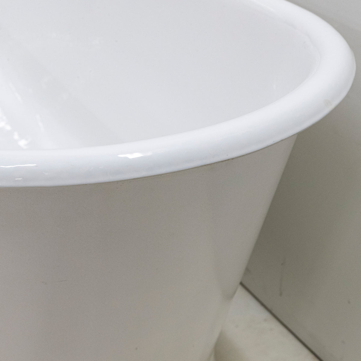 Reclaimed Cast Iron Double-Ended Bath | Recor Bathtub