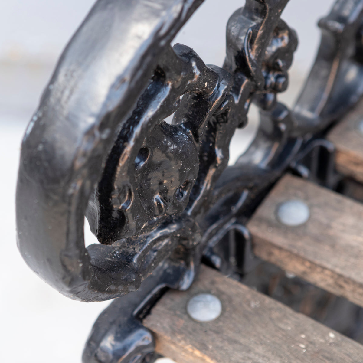 Reclaimed Coalbrookdale Style Garden Throne Chair with Arms | The Architectural Forum