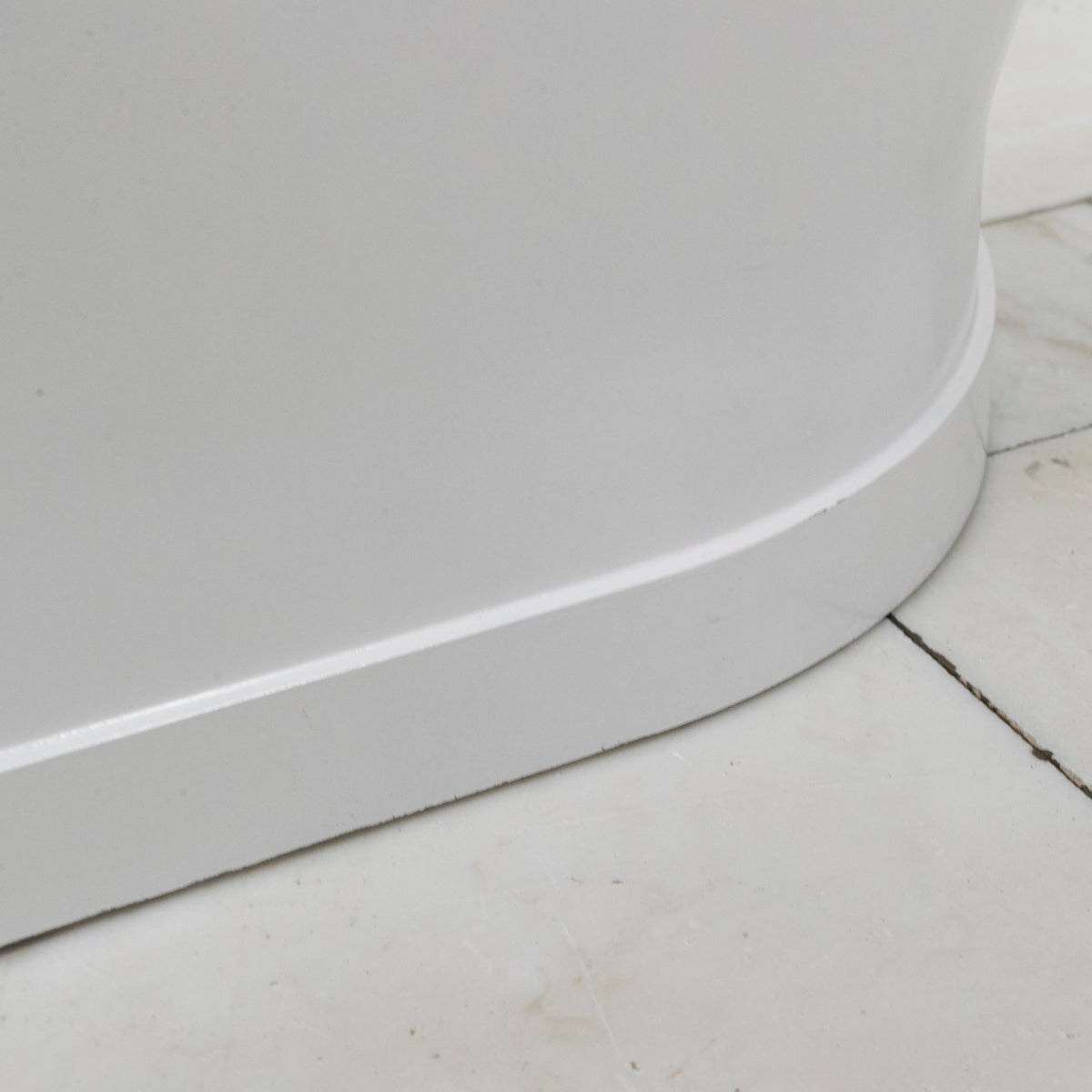 Reclaimed Cast Iron Double-Ended Bath | Recor Bathtub | The Architectural Forum