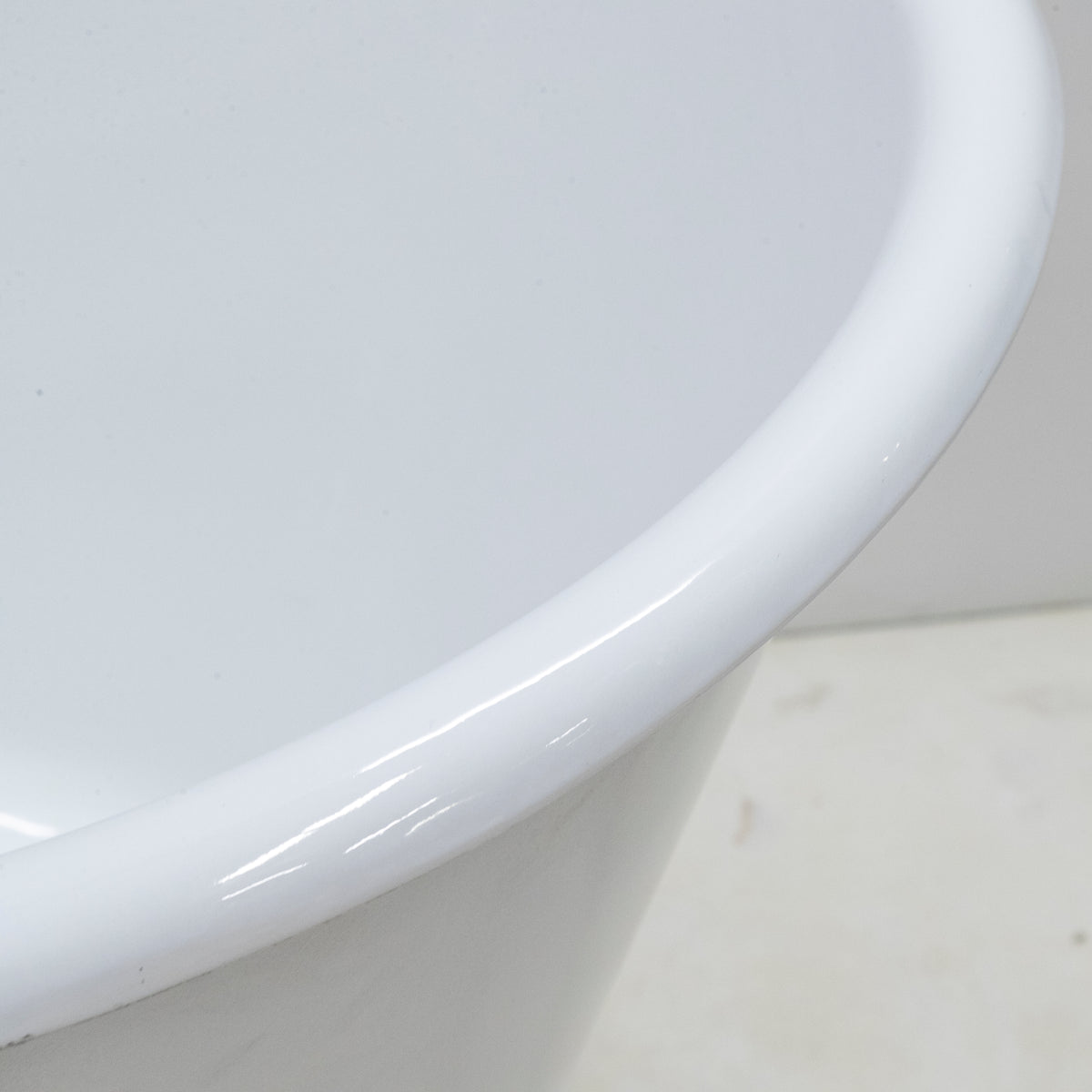 Reclaimed Cast Iron Double-Ended Bath | Recor Bathtub | The Architectural Forum