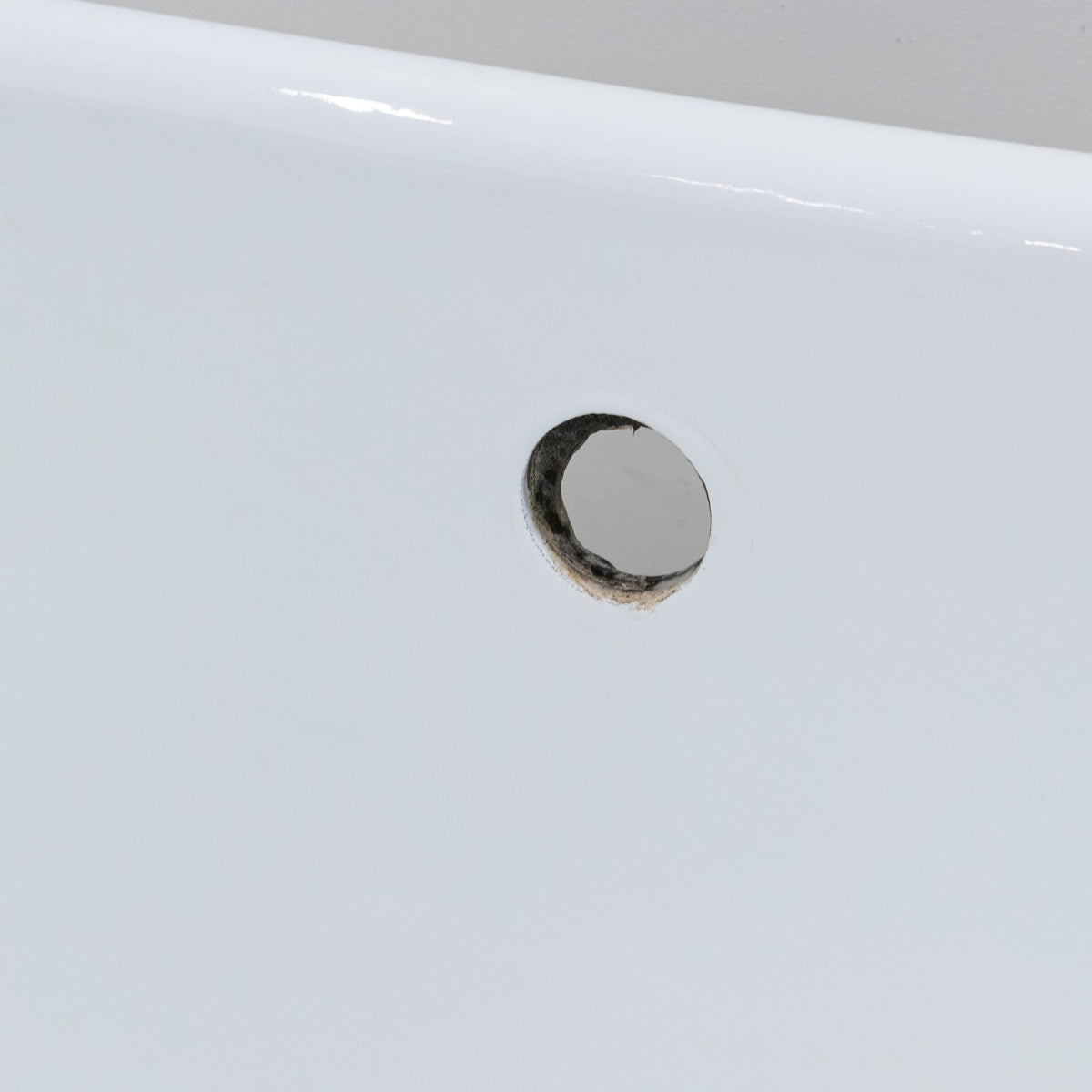 Reclaimed Cast Iron Double-Ended Bath | Recor Bathtub | The Architectural Forum