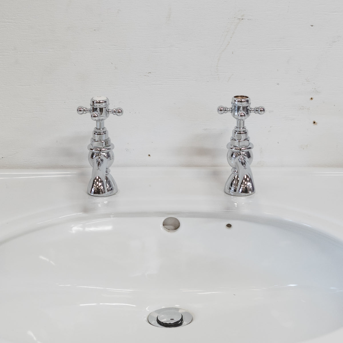 Large Reclaimed Console Sink on Legs | Pedestal Basin | The Architectural Forum