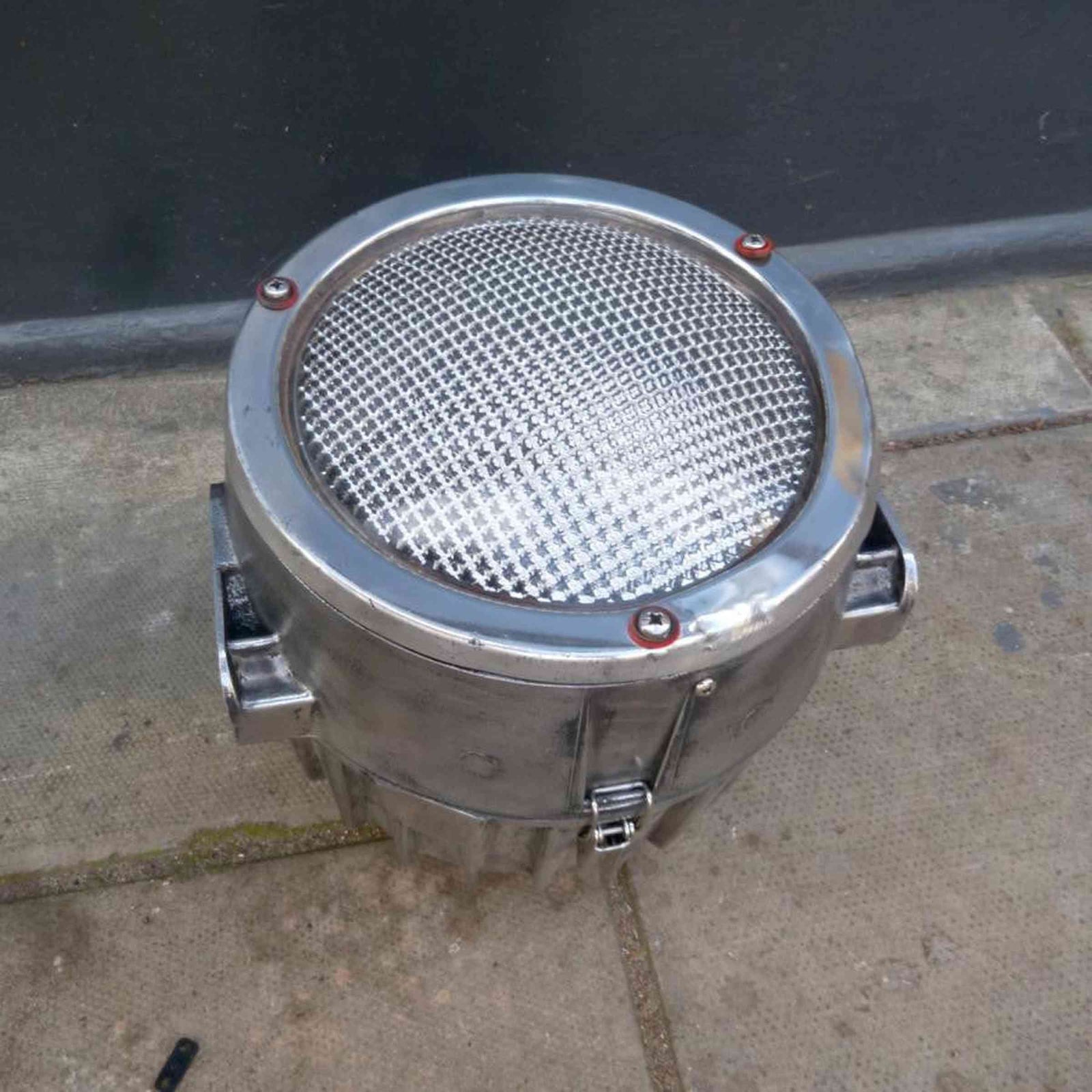 Vintage Theatre Stage Light | The Architectural Forum