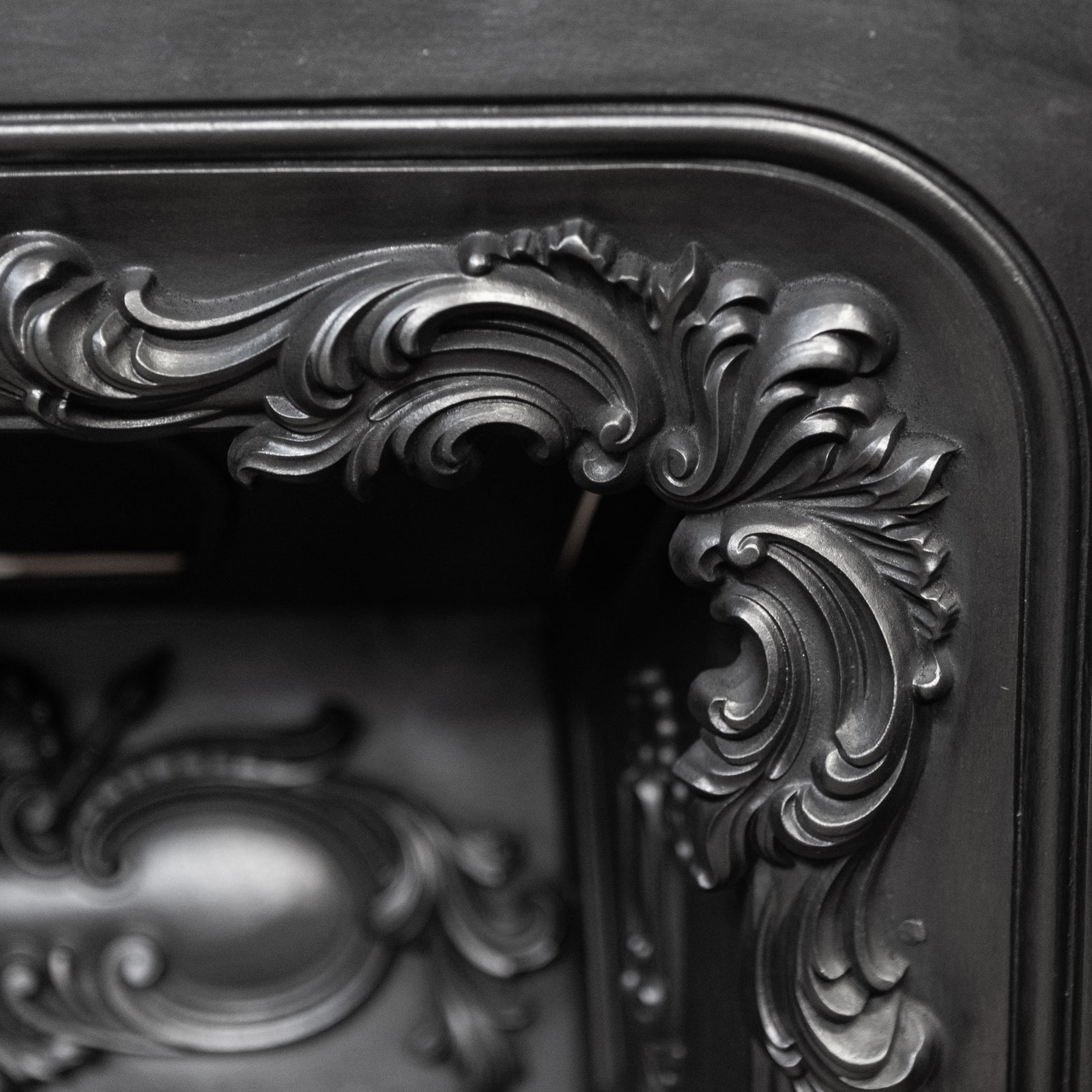 Antique Ornate Georgian Cast Iron Hob Grate Insert | The Architectural Forum